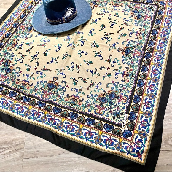 Vintage Accessories - Farmhouse folk vintage floral boho scarf/wrap w southwestern prairie vibe